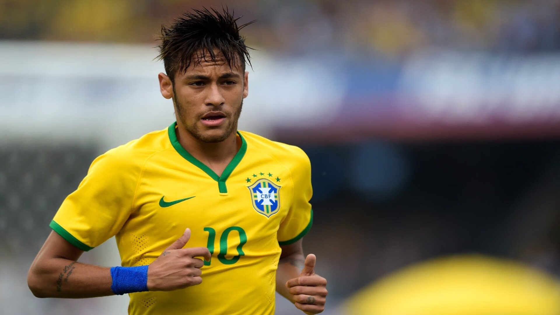 球迷基础稳固，为未来稳定发展奠定基础，球迷定义